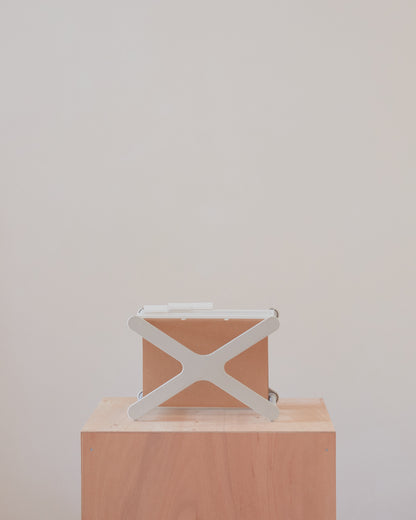 Jasper Morrison : XX File Holder [Italy]